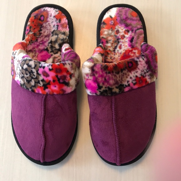 New Vera Bradley Cozy Slippers M 7-8 Rosewood Plum - Picture 4 of 6
